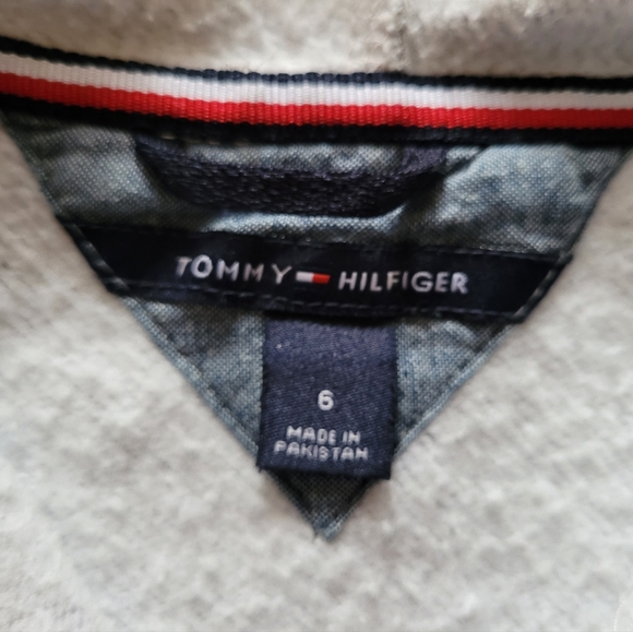 TOMMY HILFIGER HOODIE SWEATSHIRT Youth Boy's Size Small (6-7) - Picture 3 of 11